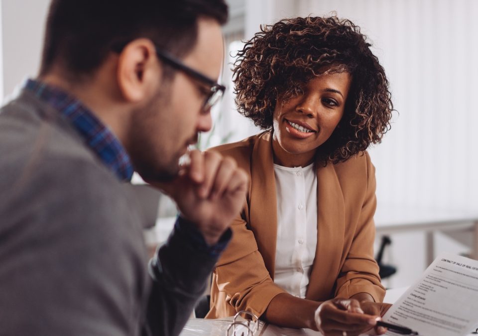 Equilibre clínica, gestão e marketing no consultório